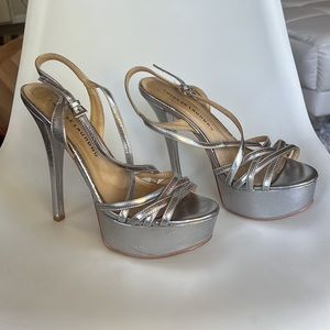 Chinese Laundry Tippy Tops